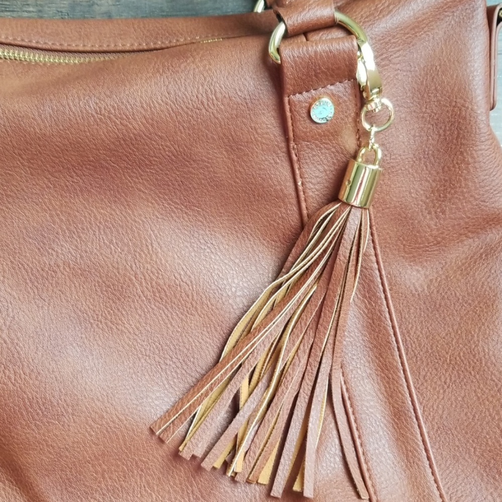 Steve Madden Brown Faux Leather Large Tote Fringe - Picture 3 of 8
